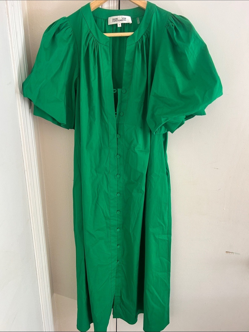 Diane Von Furstenberg Emerald Green Puff-Sleeve Button-Front Dress